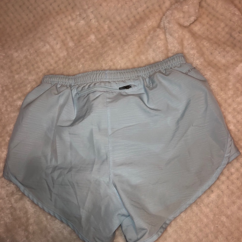 Icy blue nike shorts - Picture 2 of 3